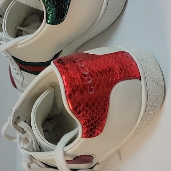 ❌SOLD❌GUCCI SNEAKERS - Picture 14 of 15